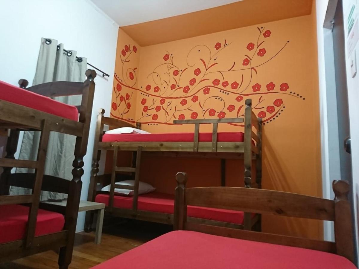 Hostel Calabria Na Vila Madalena Junto A Alegria Da Vila São Paulo Exterior foto