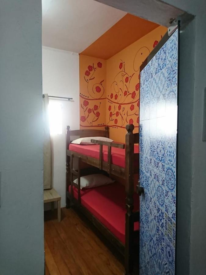 Hostel Calabria Na Vila Madalena Junto A Alegria Da Vila São Paulo Exterior foto