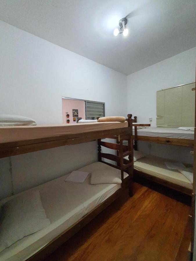Hostel Calabria Na Vila Madalena Junto A Alegria Da Vila São Paulo Exterior foto